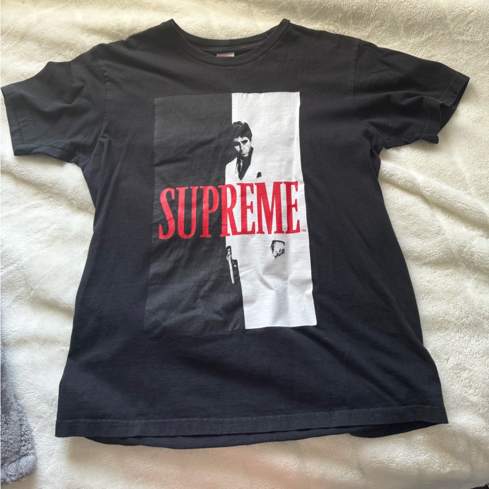 Men’s supreme scarface tshirt